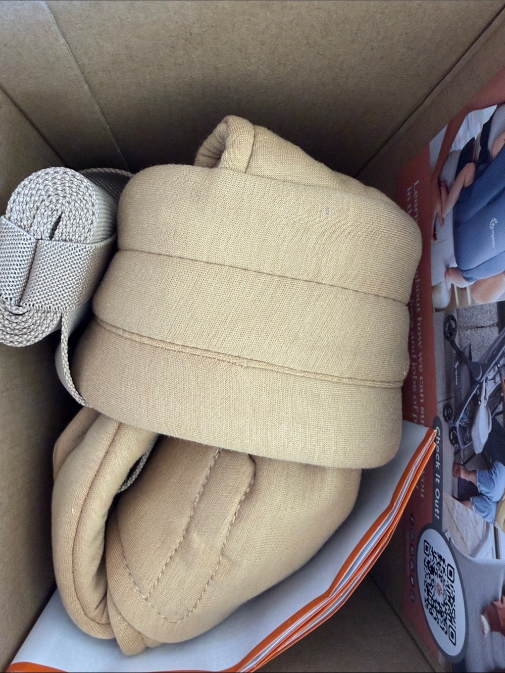 NWT- Ergobaby Soft Jersey Camel - Picture 6 of 6